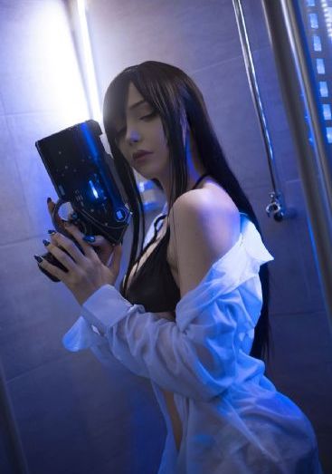 风雨夜未央-迅雷影院未删减完整版