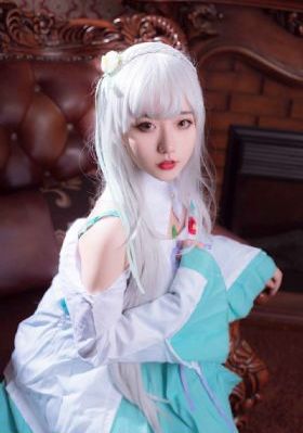 惊叹唠唠嗑-云播放粤语在线播放