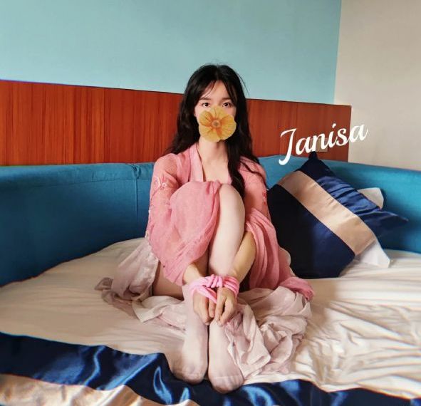 团宠千金之三个豪门哥哥太宠我-午夜剧场高清无删减