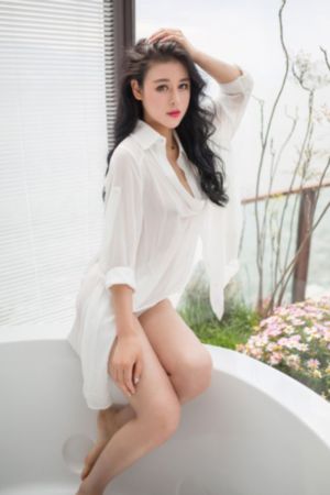 特丽独行(2016)-吉吉影院手机在线看片