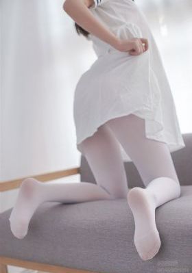 她在这里-日韩手机在线看片