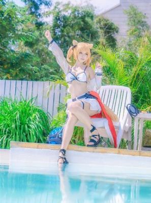 窥见御姐心-免费最新电影迅雷下载