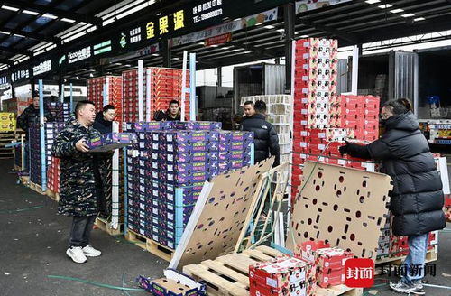 車?yán)遄映赡曦?頂流 蒜臺(tái)批發(fā)價(jià)回落 探訪西南最大農(nóng)產(chǎn)品批發(fā)交易市場(chǎng) 新春走基層